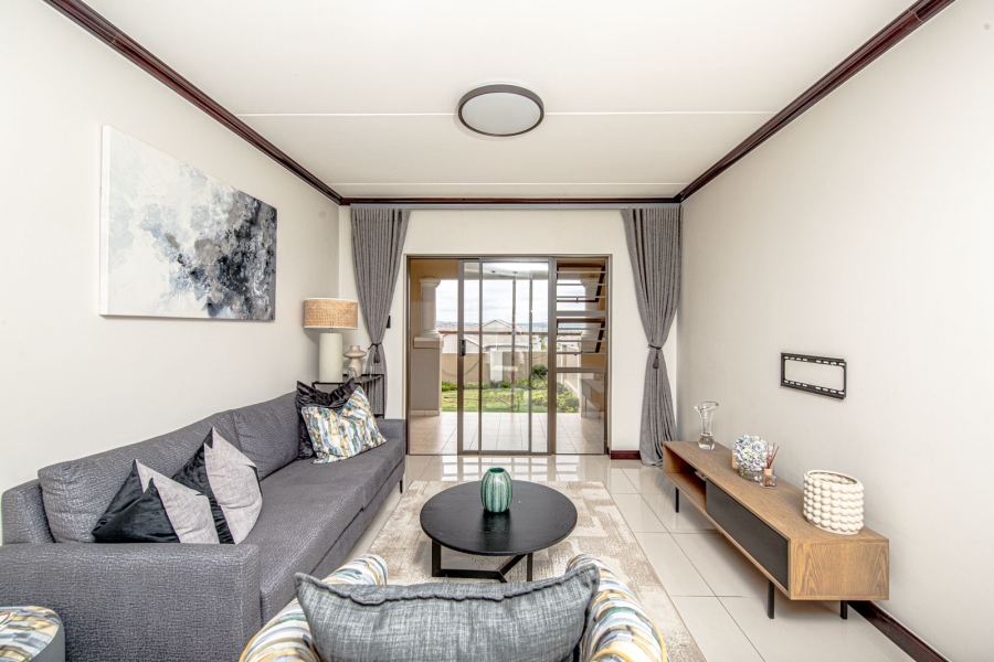 To Let 1 Bedroom Property for Rent in Blue Hills AH Gauteng