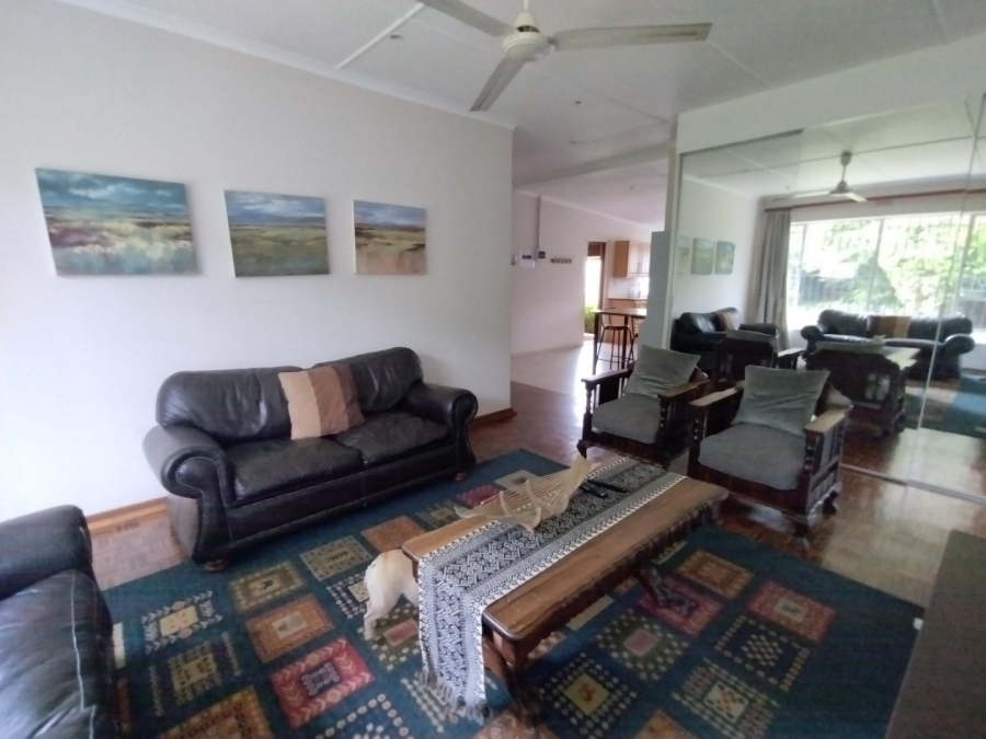 To Let 3 Bedroom Property for Rent in Victory Park Gauteng