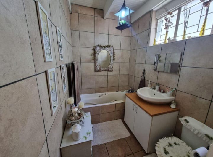 7 Bedroom Property for Sale in Colbyn Gauteng