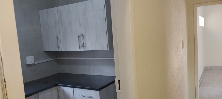To Let 2 Bedroom Property for Rent in Edendale Gauteng