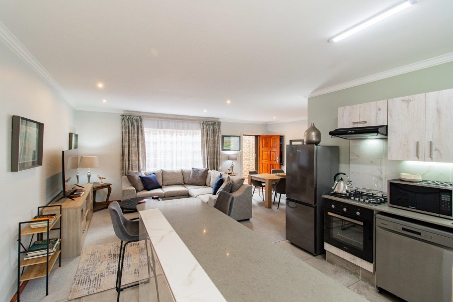 To Let 2 Bedroom Property for Rent in Bedfordview Gauteng