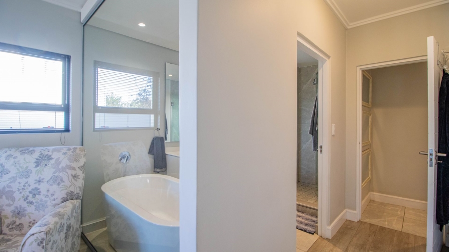 3 Bedroom Property for Sale in Serengeti Lifestyle Estate Gauteng