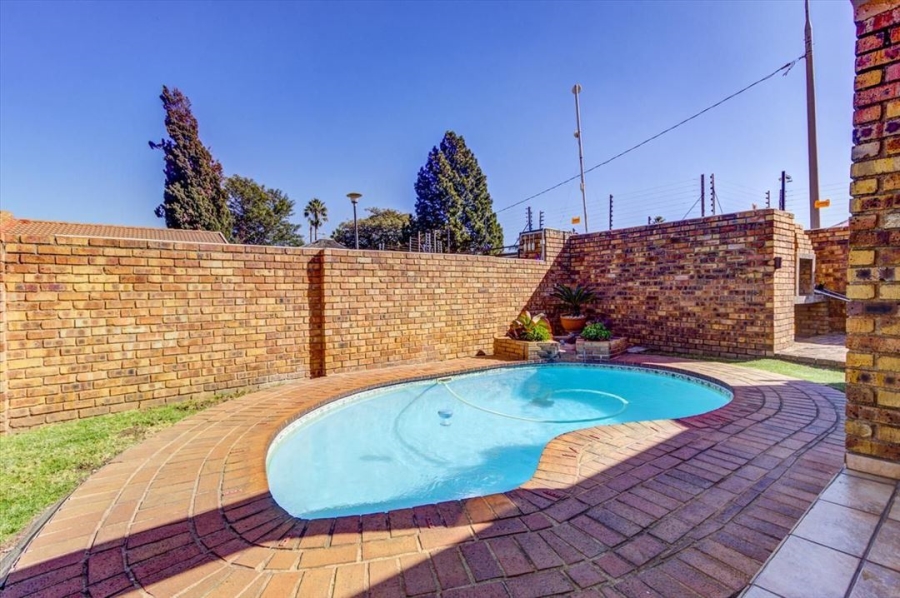 3 Bedroom Property for Sale in Witfield Gauteng