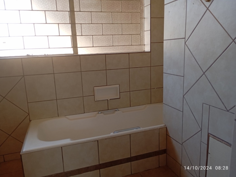 To Let 4 Bedroom Property for Rent in Kempton Park Ext 4 Gauteng