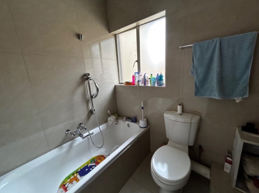 2 Bedroom Property for Sale in Eden Glen Gauteng
