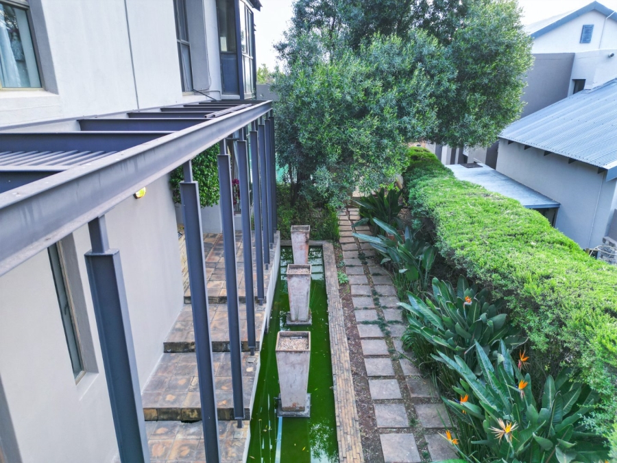 4 Bedroom Property for Sale in Copperleaf Estate Gauteng