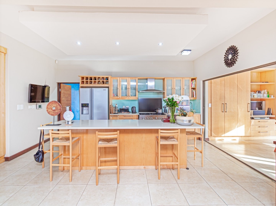 4 Bedroom Property for Sale in Copperleaf Estate Gauteng