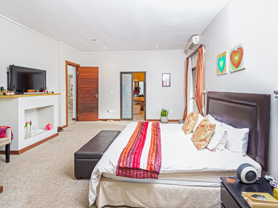 4 Bedroom Property for Sale in Copperleaf Estate Gauteng