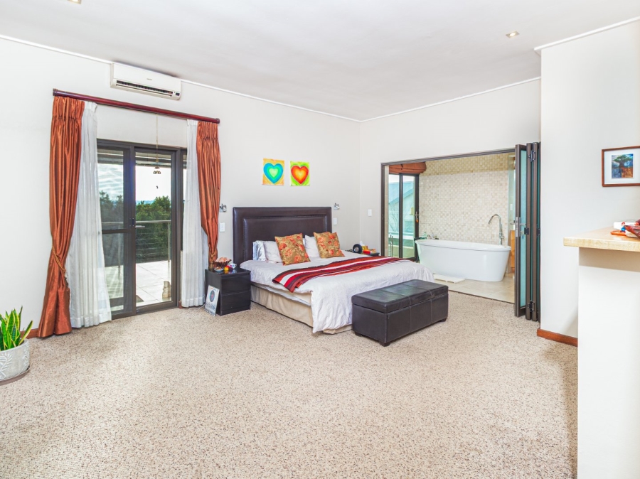 4 Bedroom Property for Sale in Copperleaf Estate Gauteng