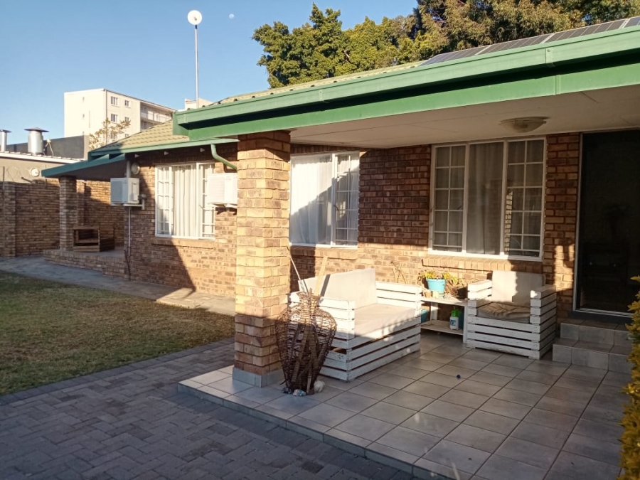 3 Bedroom Property for Sale in Weavind Park Gauteng