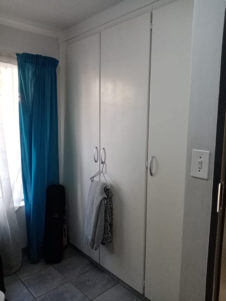 3 Bedroom Property for Sale in Weavind Park Gauteng