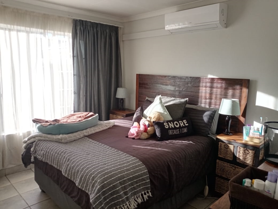 3 Bedroom Property for Sale in Weavind Park Gauteng