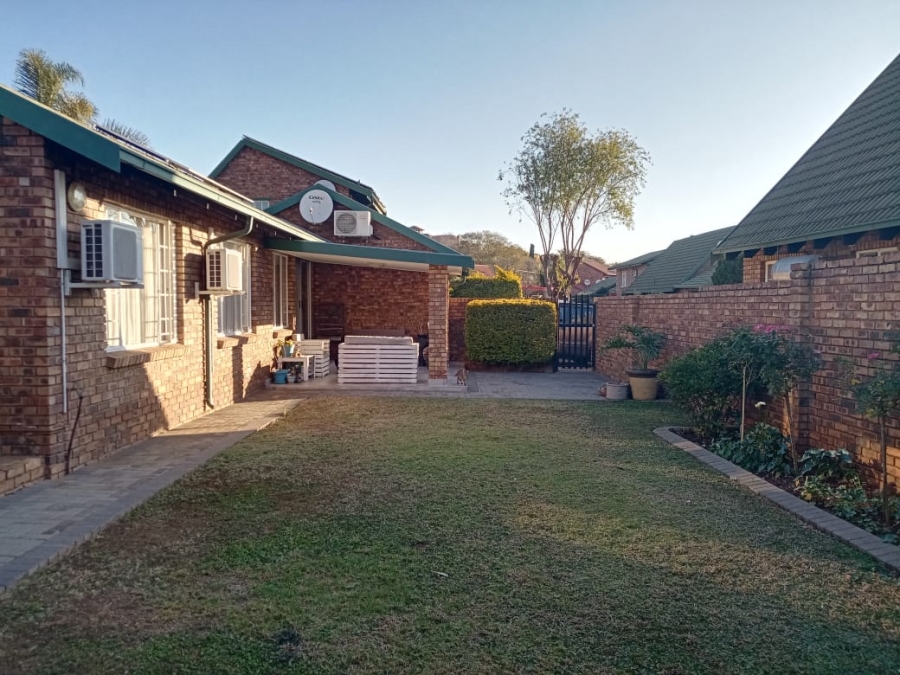 3 Bedroom Property for Sale in Weavind Park Gauteng