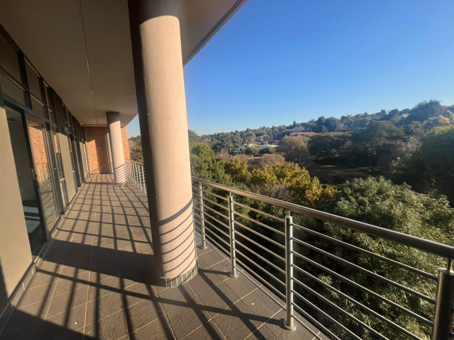 To Let commercial Property for Rent in Waterkloof Ridge Gauteng