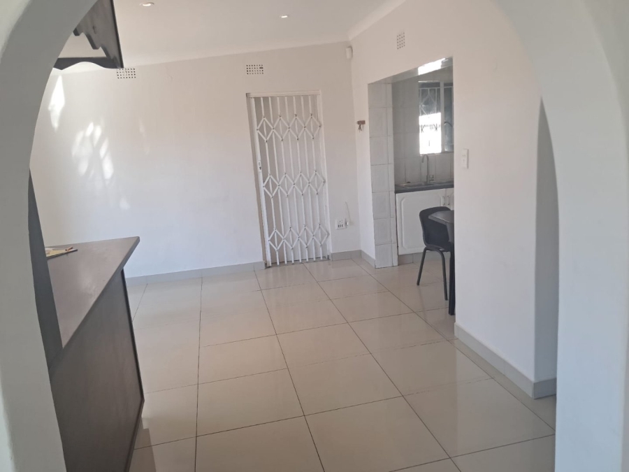 To Let 4 Bedroom Property for Rent in Beyers Park Gauteng