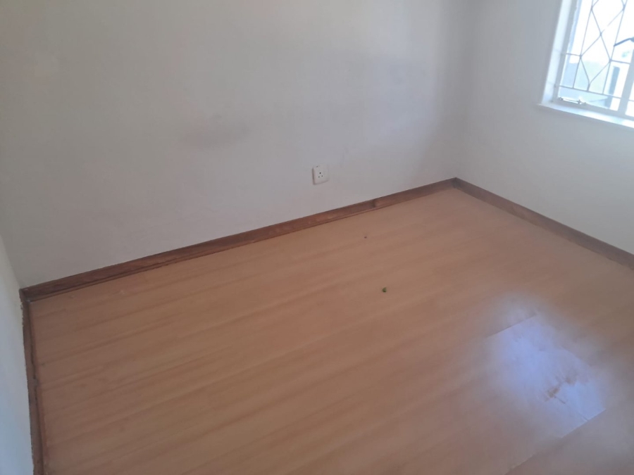 To Let 4 Bedroom Property for Rent in Beyers Park Gauteng