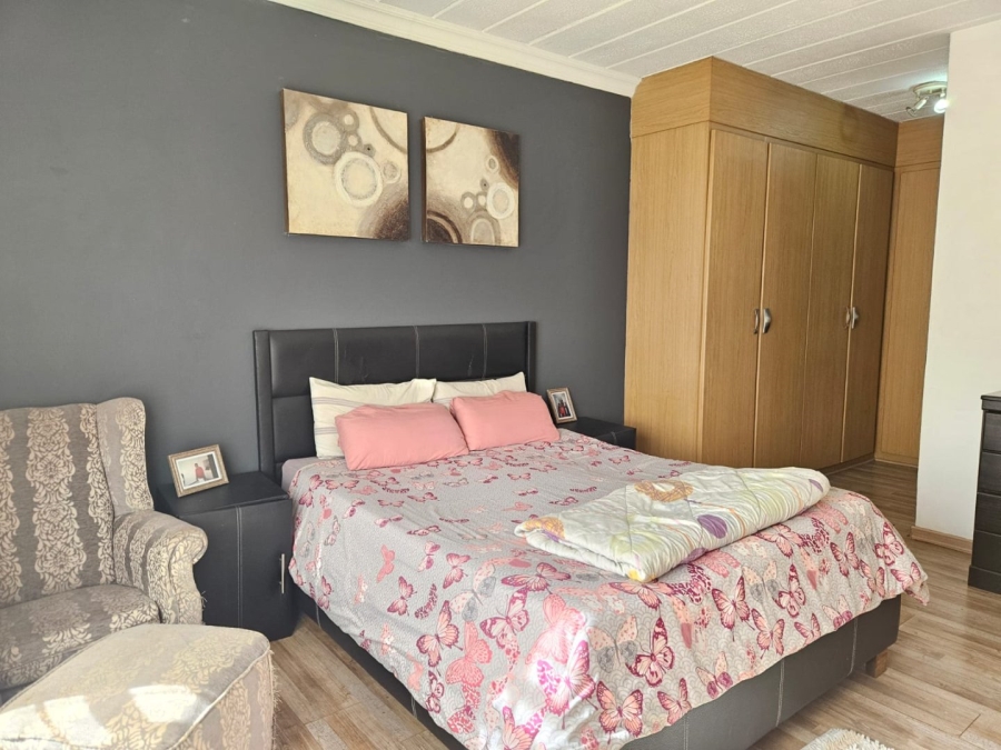 3 Bedroom Property for Sale in Noordhang Gauteng
