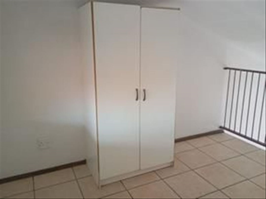 1 Bedroom Property for Sale in Kempton Park Central Gauteng