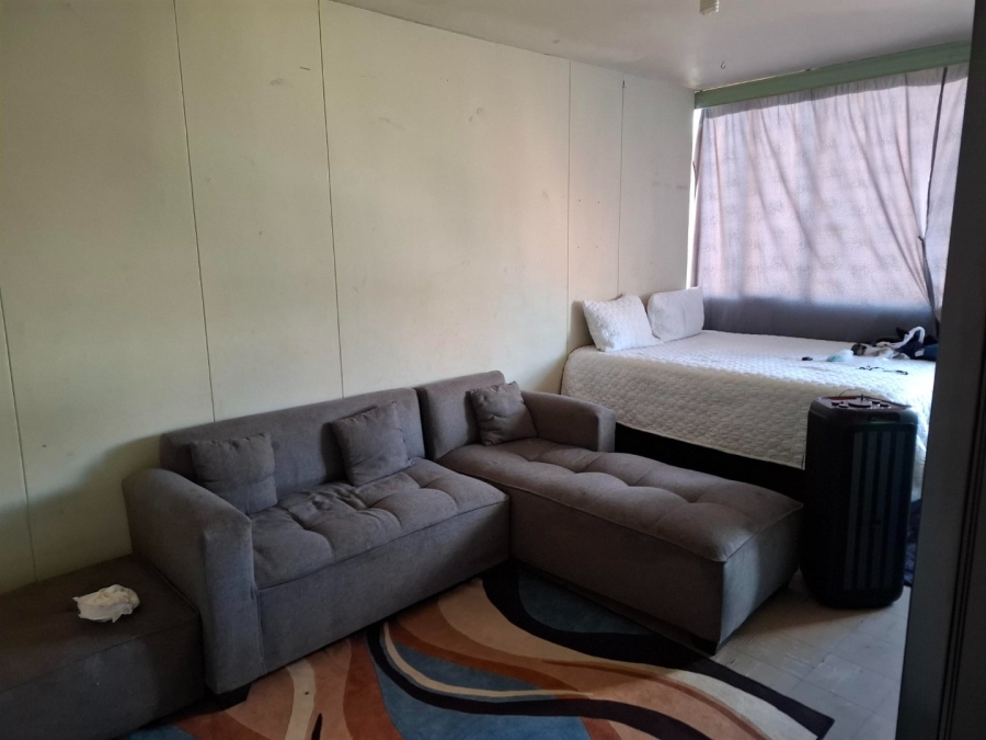 1 Bedroom Property for Sale in Arcadia Gauteng