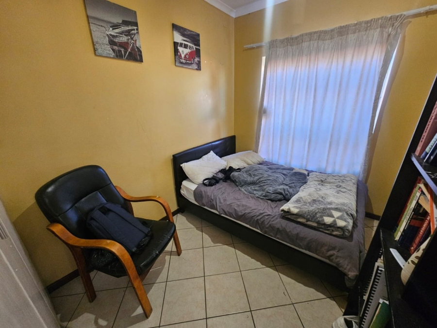 To Let 3 Bedroom Property for Rent in Monavoni Gauteng