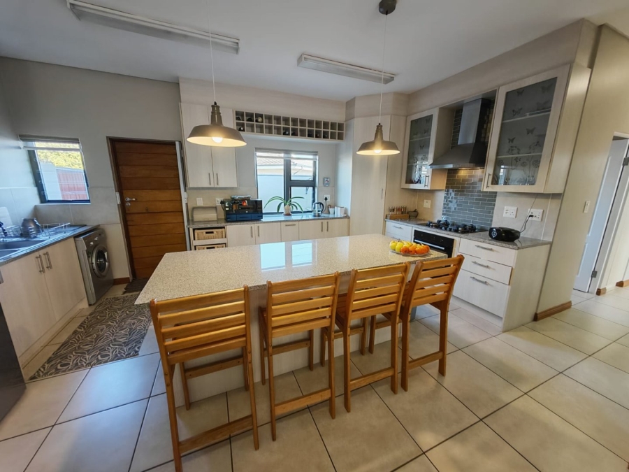 3 Bedroom Property for Sale in Zesfontein A H Gauteng