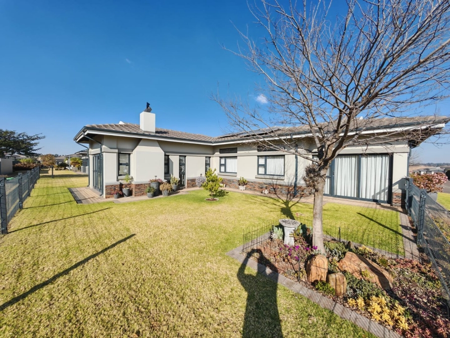 3 Bedroom Property for Sale in Zesfontein A H Gauteng