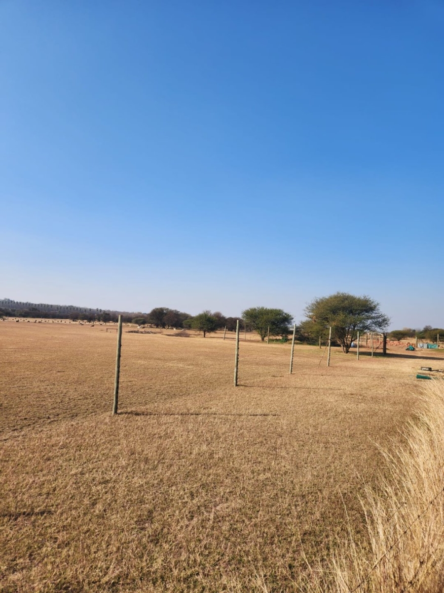 3 Bedroom Property for Sale in Haakdoornboom AH Gauteng