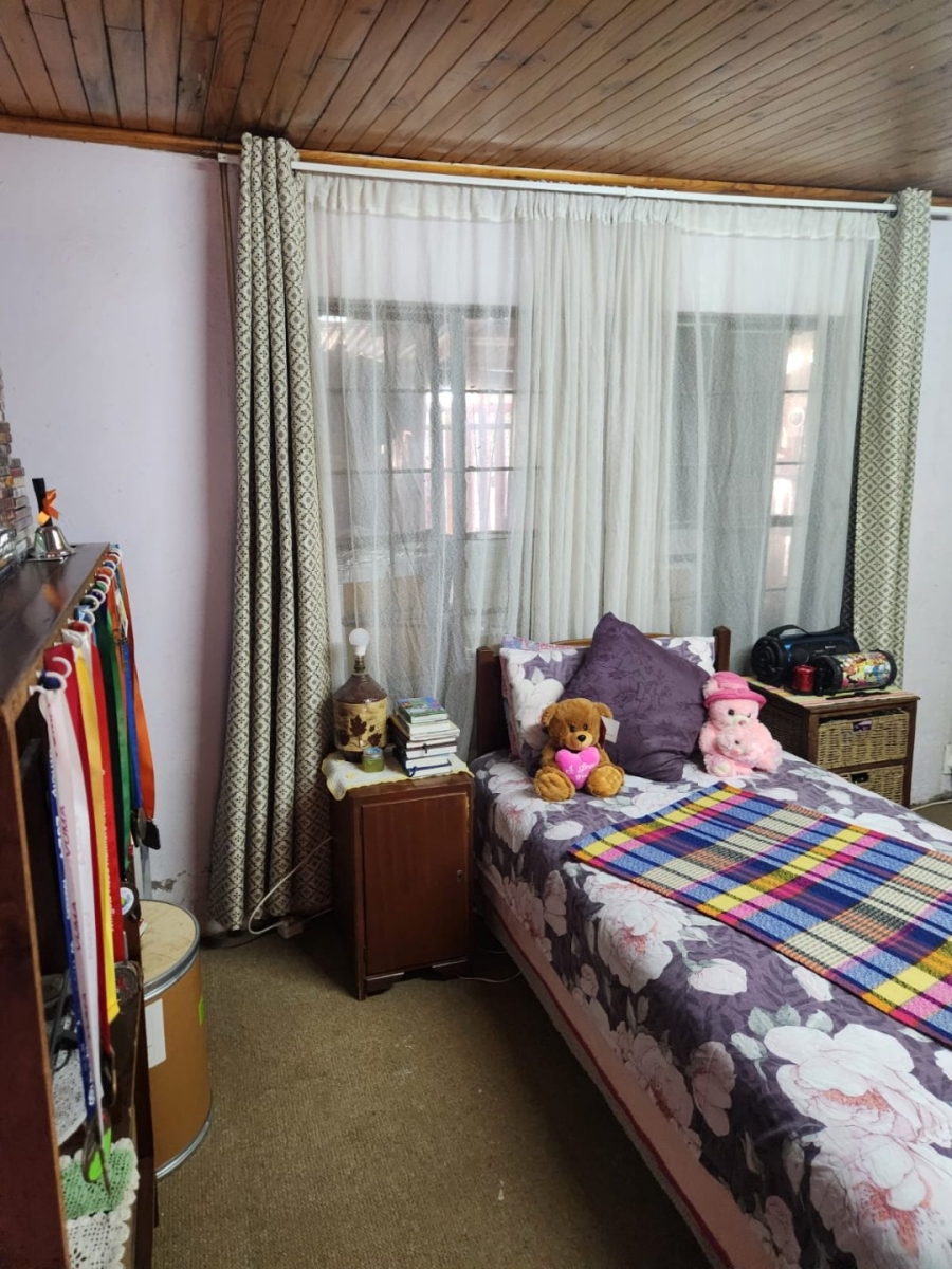 3 Bedroom Property for Sale in Haakdoornboom AH Gauteng