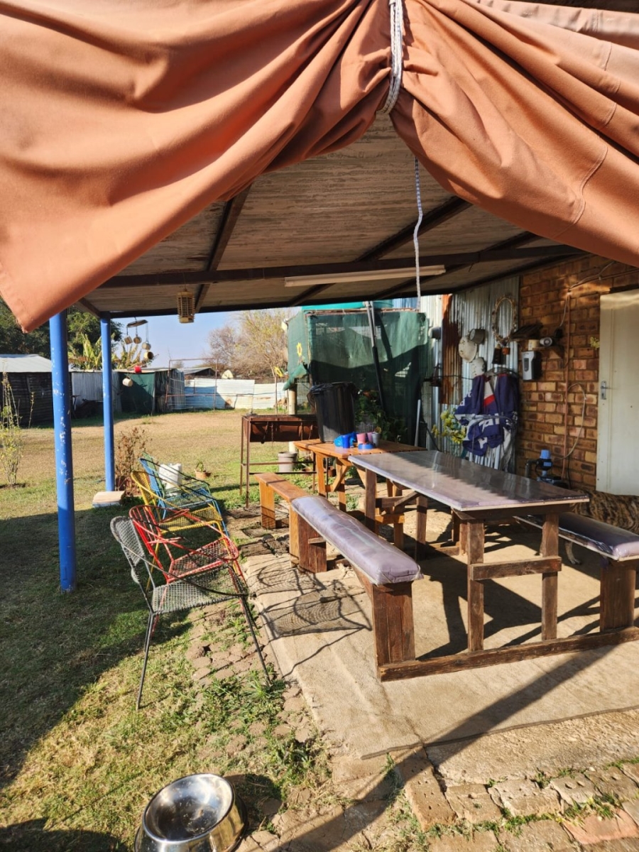 3 Bedroom Property for Sale in Haakdoornboom AH Gauteng