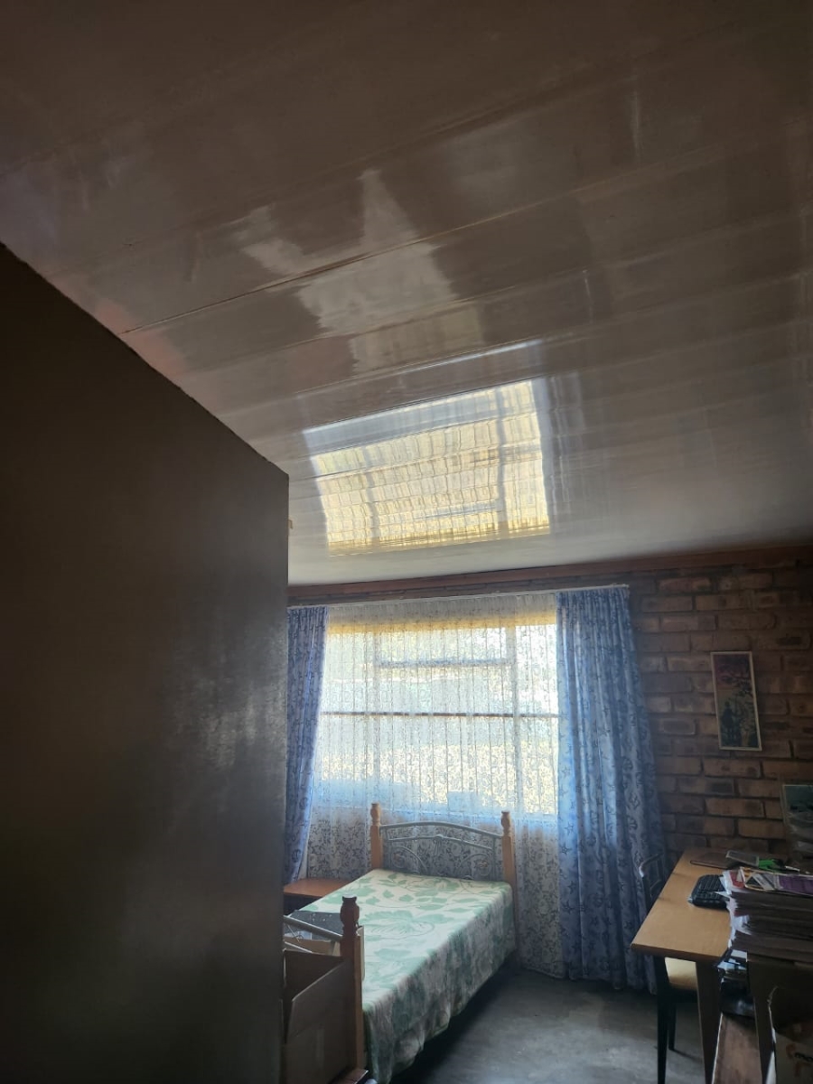 3 Bedroom Property for Sale in Haakdoornboom AH Gauteng