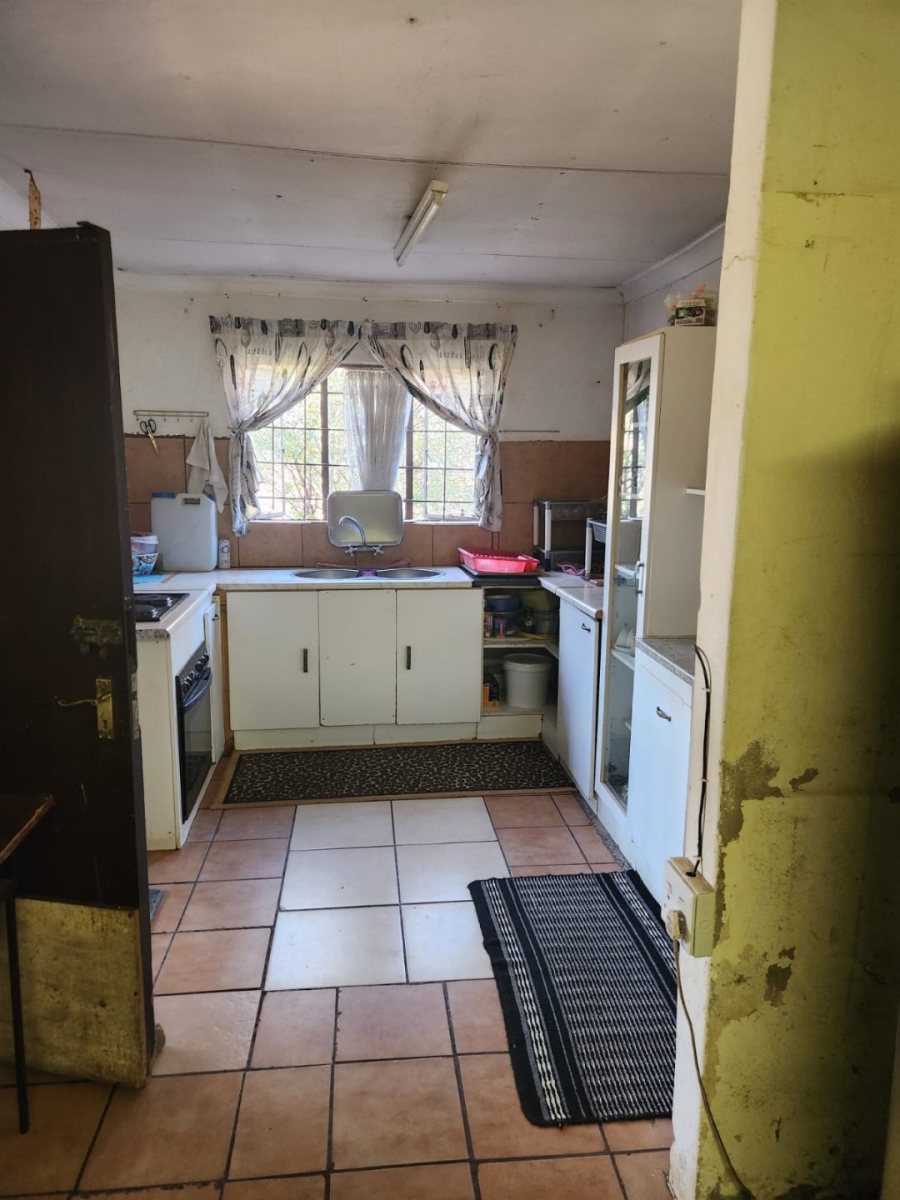 3 Bedroom Property for Sale in Haakdoornboom AH Gauteng