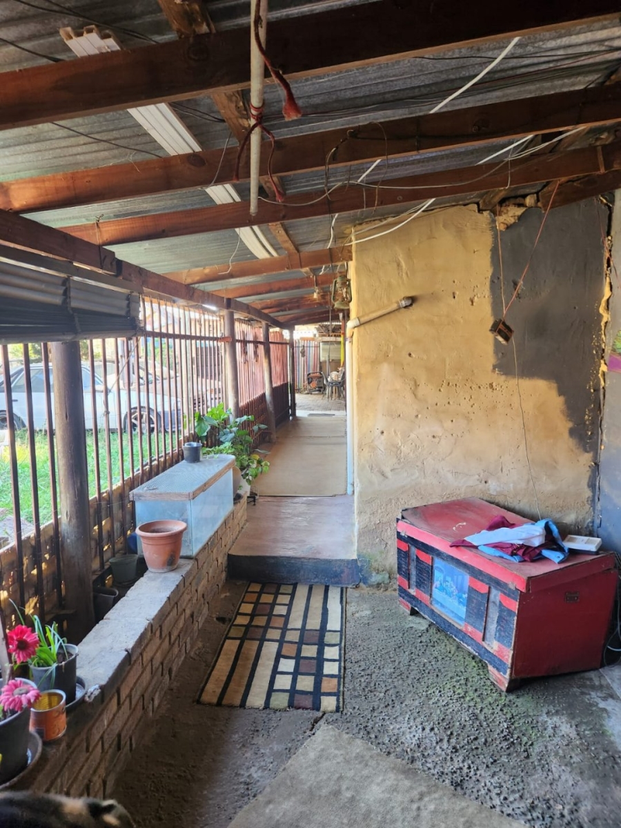 3 Bedroom Property for Sale in Haakdoornboom AH Gauteng