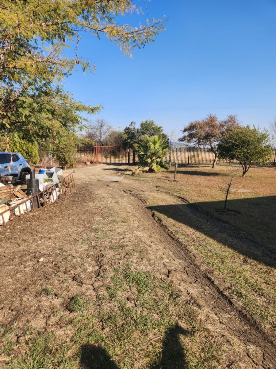 3 Bedroom Property for Sale in Haakdoornboom AH Gauteng
