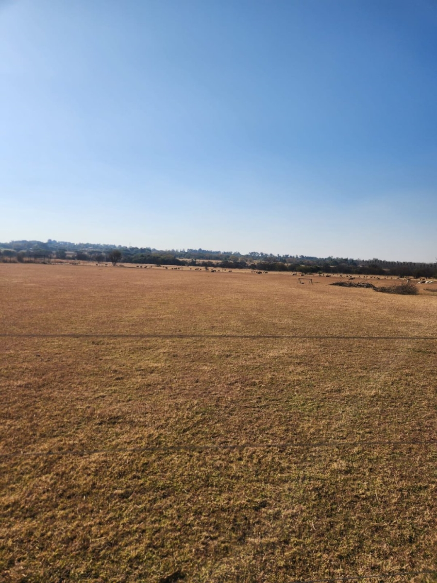 3 Bedroom Property for Sale in Haakdoornboom AH Gauteng
