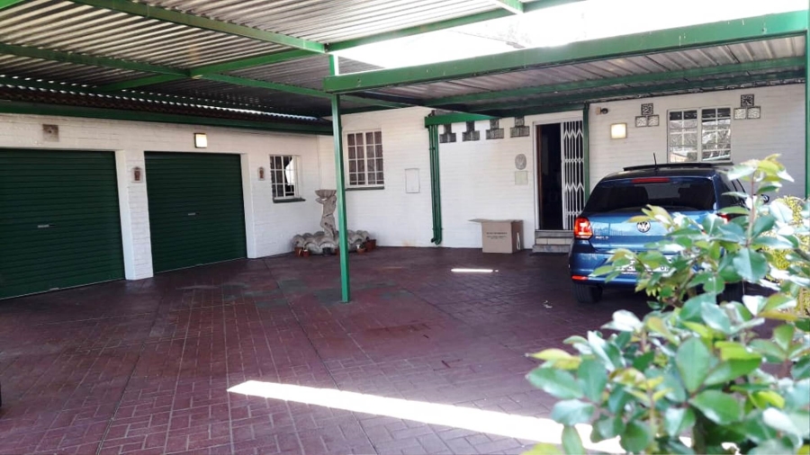 4 Bedroom Property for Sale in Illiondale Gauteng