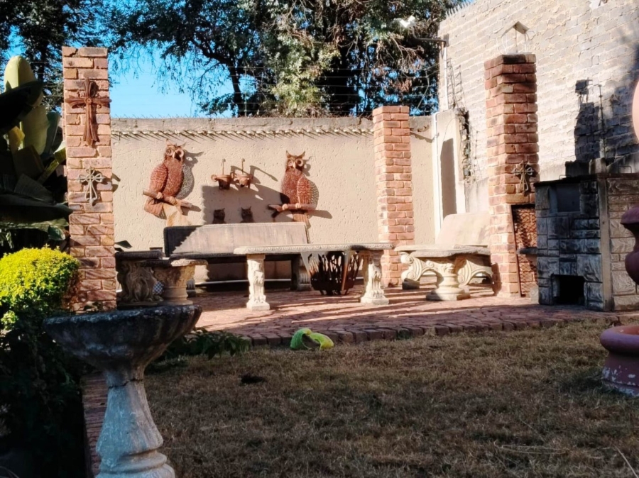 4 Bedroom Property for Sale in Illiondale Gauteng