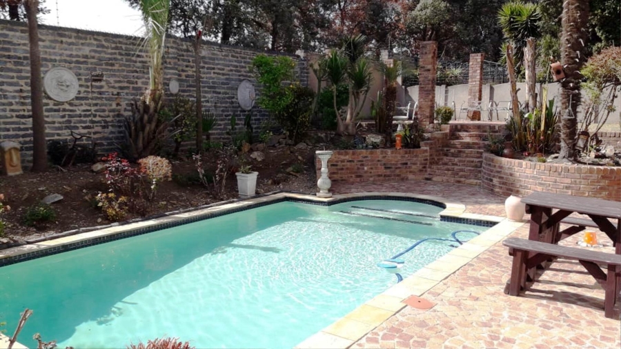 4 Bedroom Property for Sale in Illiondale Gauteng
