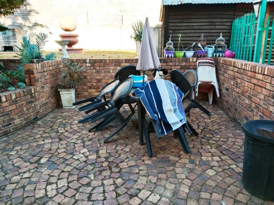 4 Bedroom Property for Sale in Illiondale Gauteng