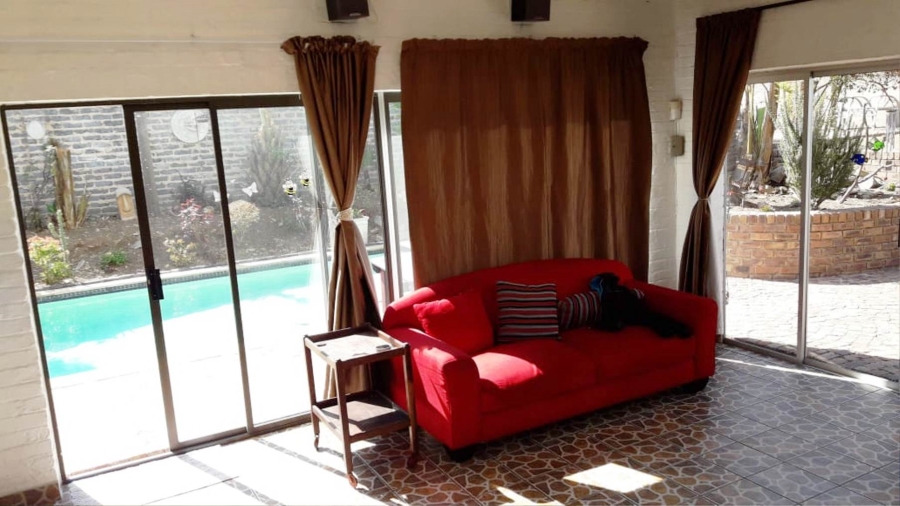 4 Bedroom Property for Sale in Illiondale Gauteng