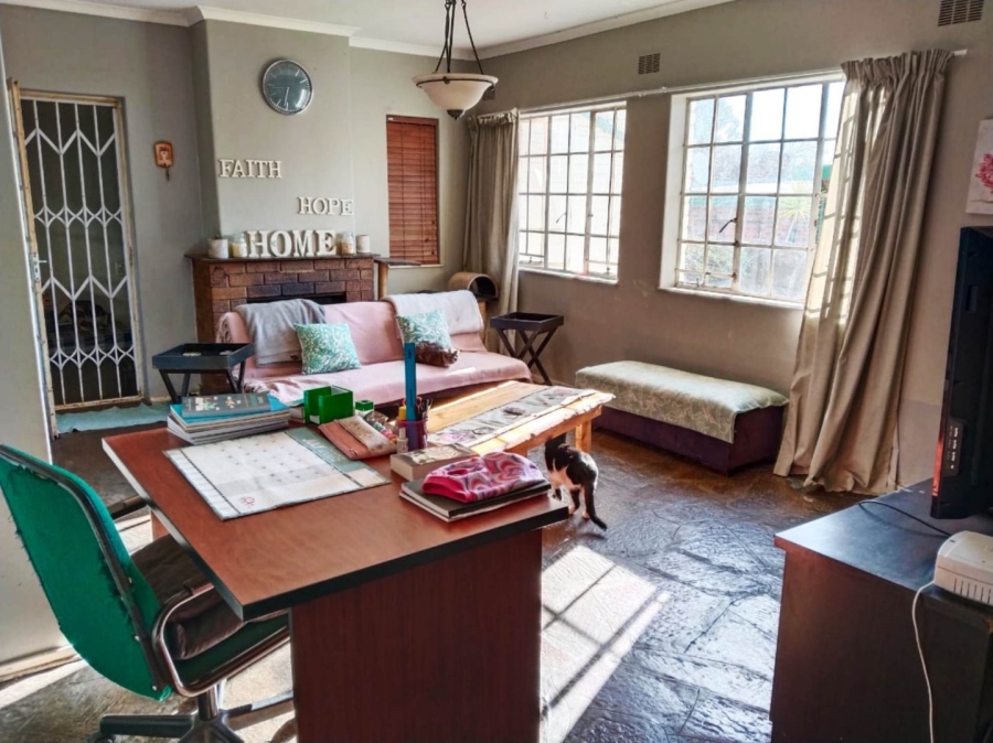 4 Bedroom Property for Sale in Illiondale Gauteng