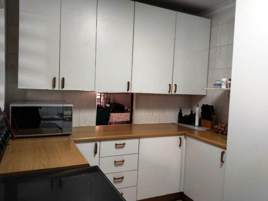 4 Bedroom Property for Sale in Illiondale Gauteng