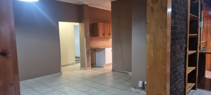 3 Bedroom Property for Sale in Mountain View Gauteng