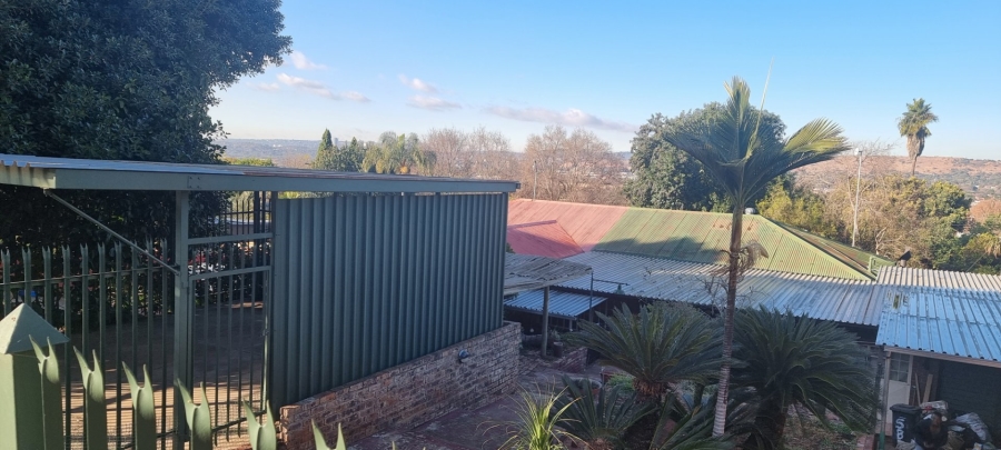 3 Bedroom Property for Sale in Mountain View Gauteng