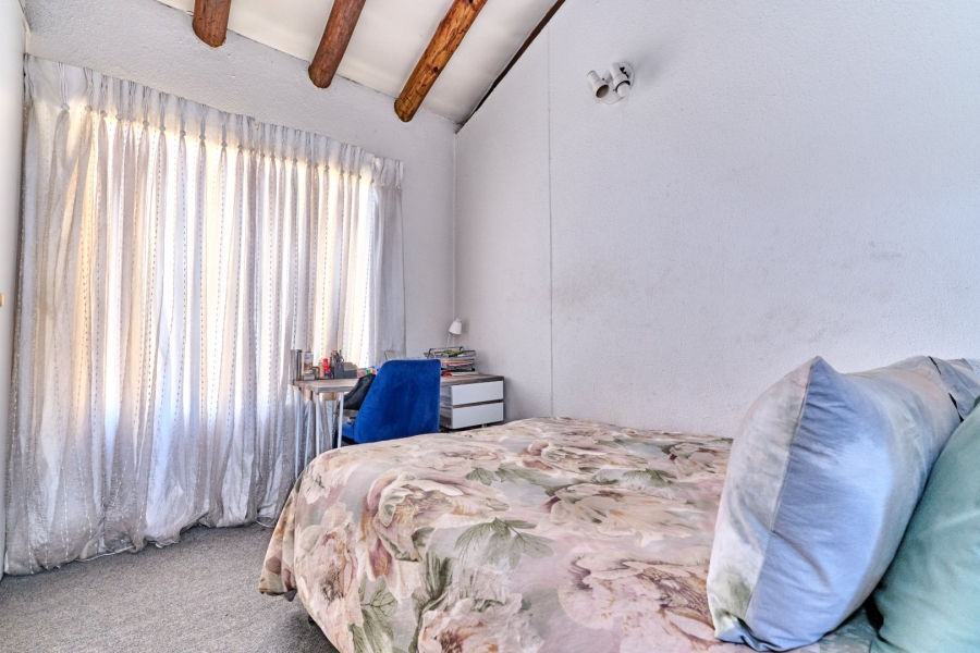 2 Bedroom Property for Sale in Lonehill Gauteng