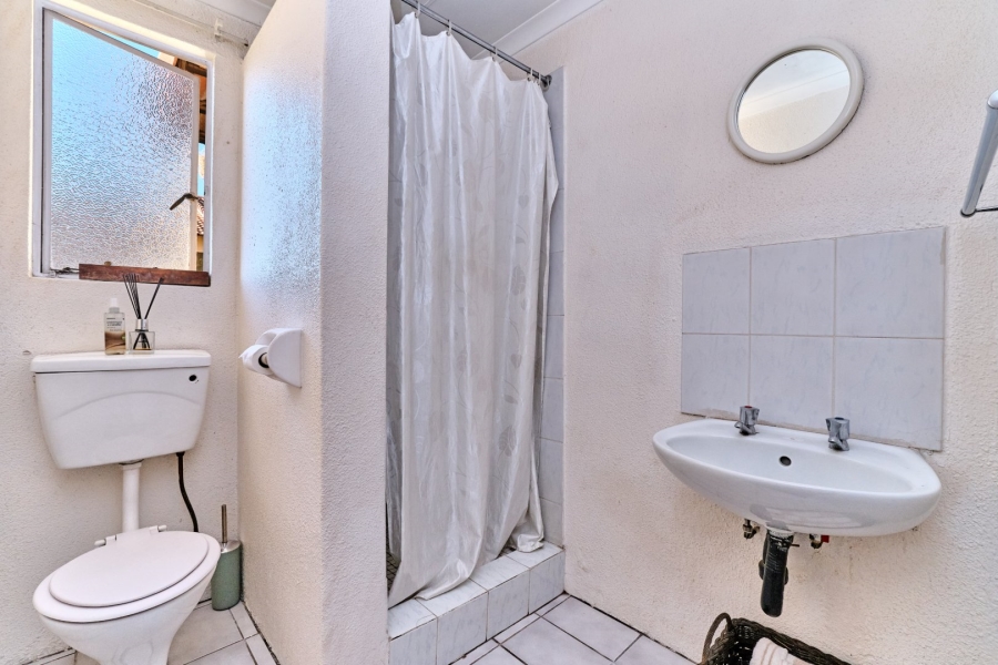 2 Bedroom Property for Sale in Lonehill Gauteng