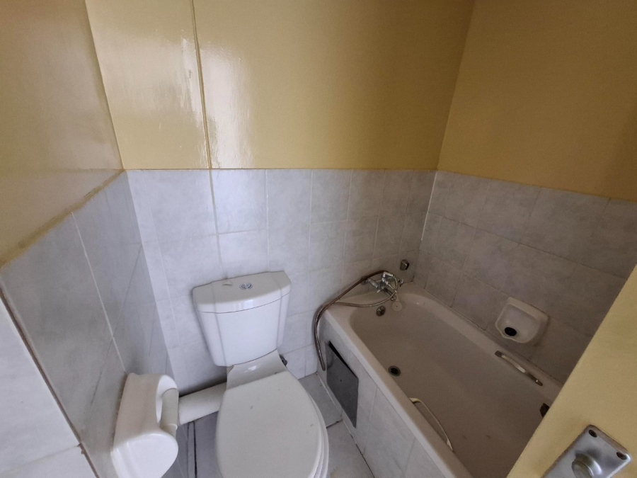 2 Bedroom Property for Sale in Menlyn Gauteng