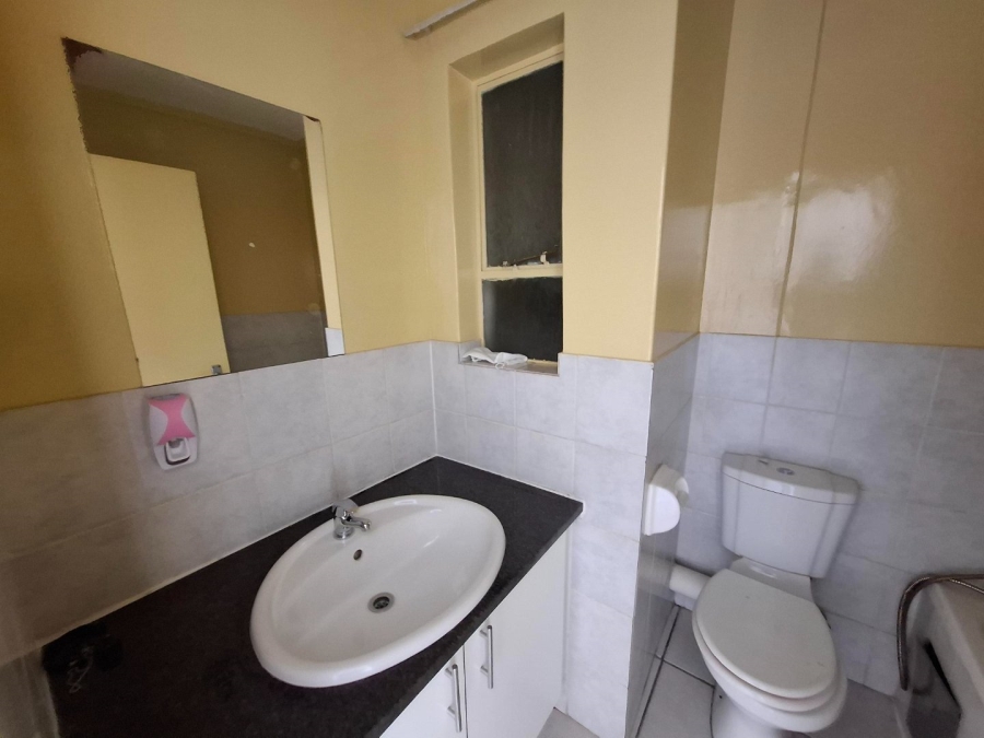 2 Bedroom Property for Sale in Menlyn Gauteng