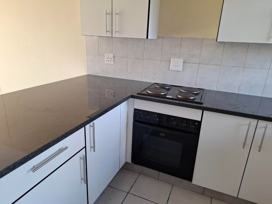 2 Bedroom Property for Sale in Menlyn Gauteng