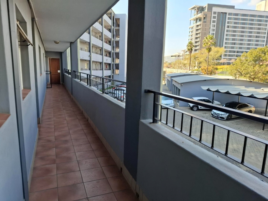 2 Bedroom Property for Sale in Menlyn Gauteng