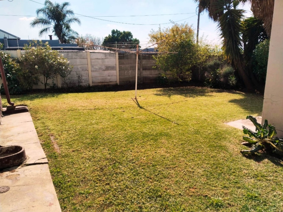 2 Bedroom Property for Sale in De Klerkshof Gauteng